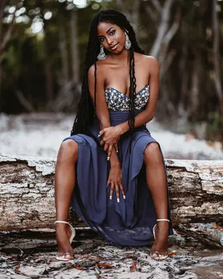 Destiny Wagner photo 2 — Black, Slim