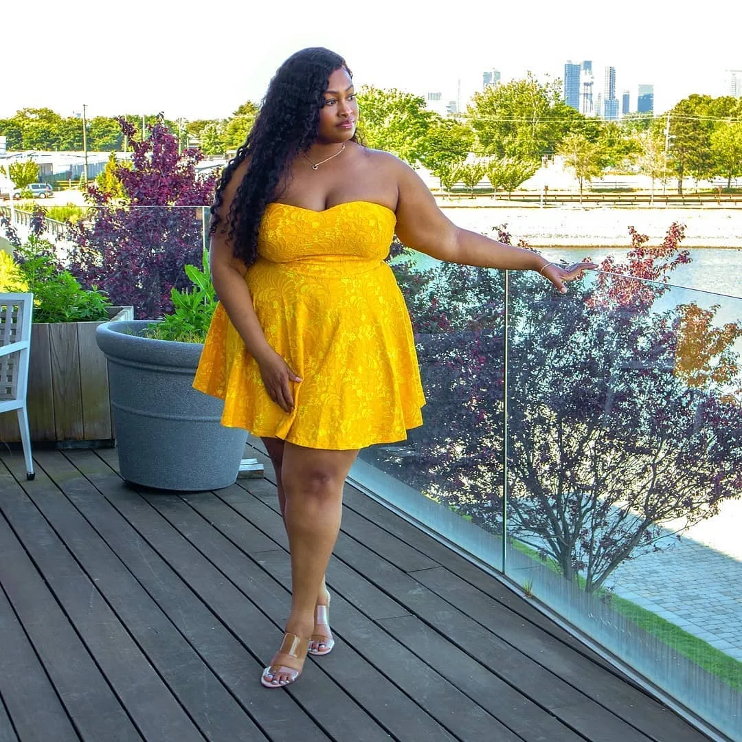 Devenie Sade photo 10 — Chubby, Black