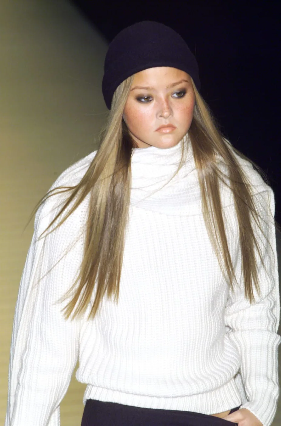 Devon Aoki photo 15 — Slim, Brown