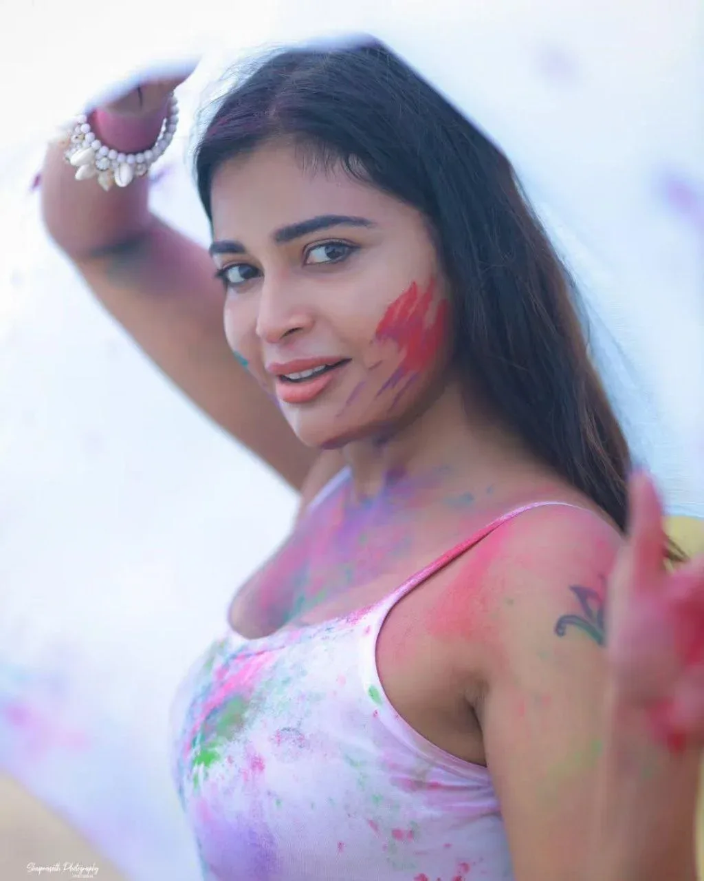 Dharsha Gupta photo 17 — Asian, Actress, Reality TV Star