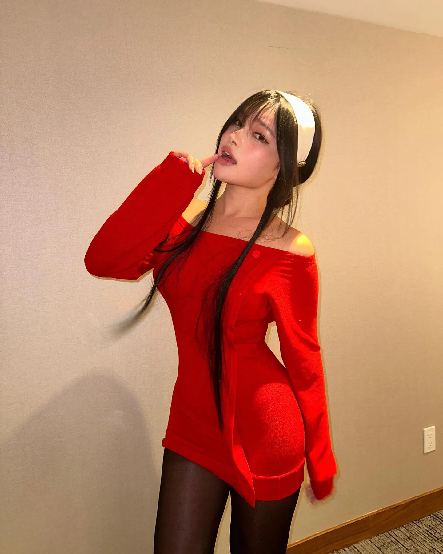 Dia Kimeko photo 13 — Canadian, Brown