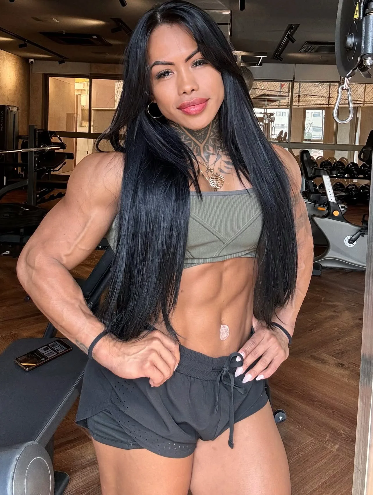 Diamante Luniere photo 17 — Latin, Bodybuilder, Camgirl, Fitness Model
