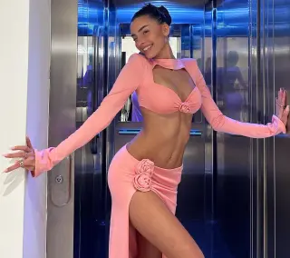 Dian Schwartz photo 5 — Caucasian, Influencer, Model, Reality TV Star