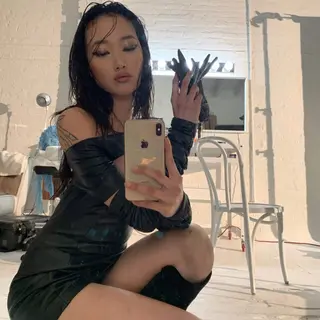 Dien Kim photo 11 — Asian, Adult Model (former), Model
