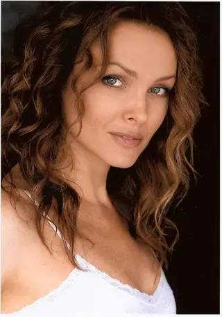 Dina Meyer photo 12 — Actress, Producer, American