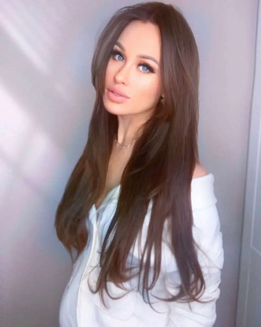 Dinara Aliyeva — Russian, Auburn