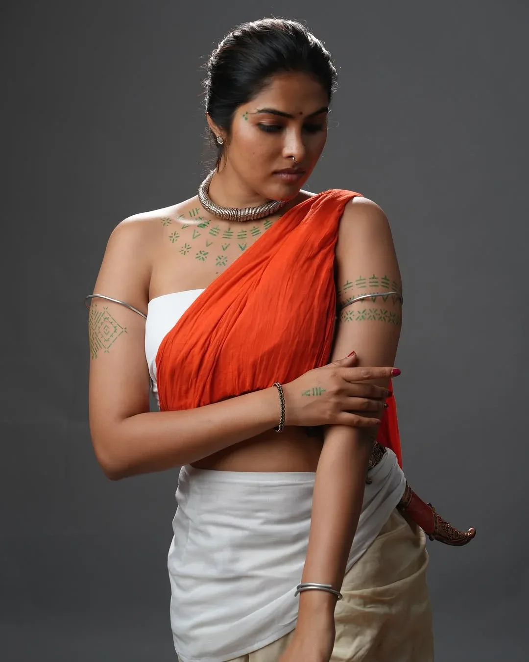 Divi Vadthya photo 5 — Asian, Influencer, Reality TV Star