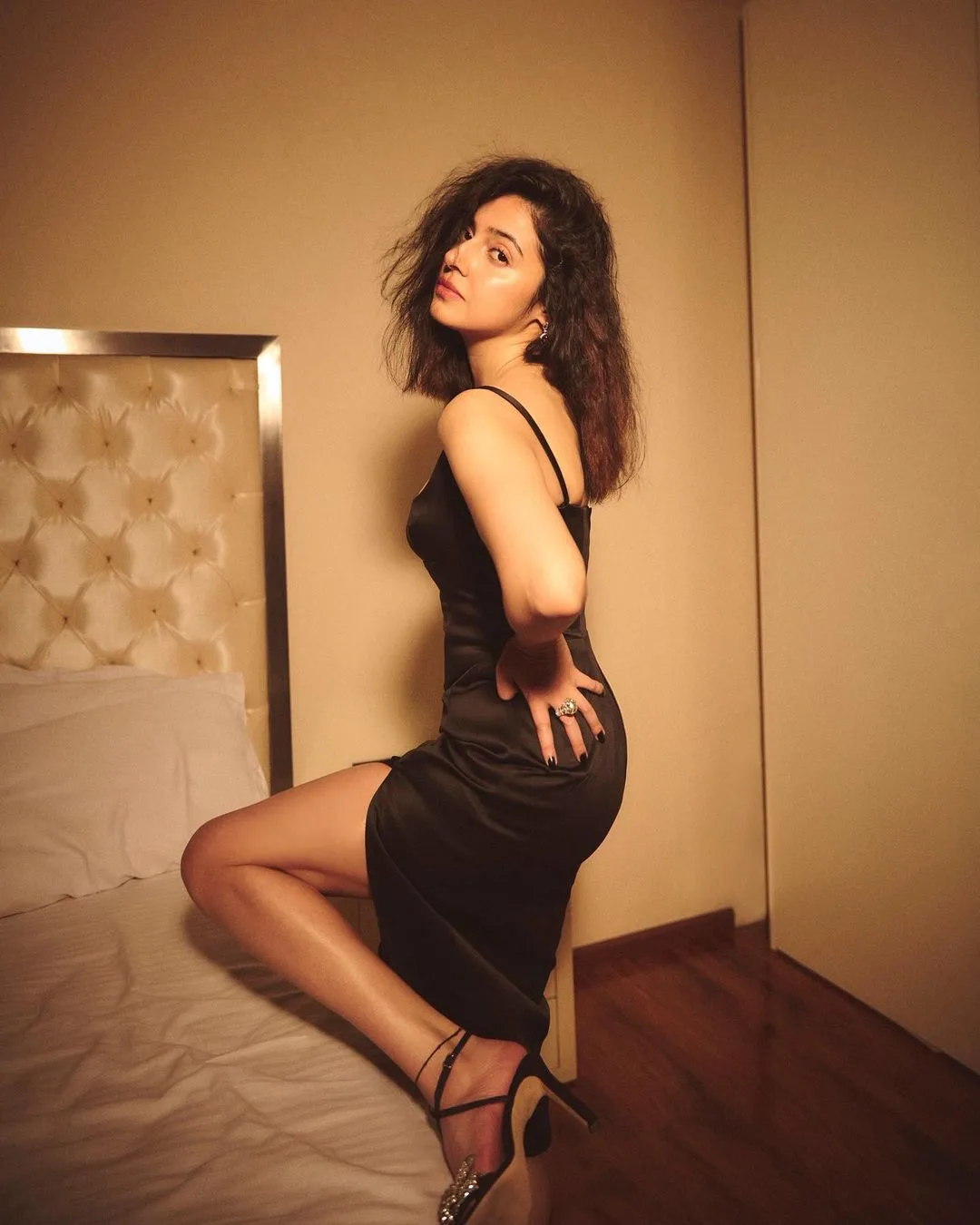 Divya Khosla Kumar photo 6 — Actress, Director, Influencer, Musician, Producer, Indian