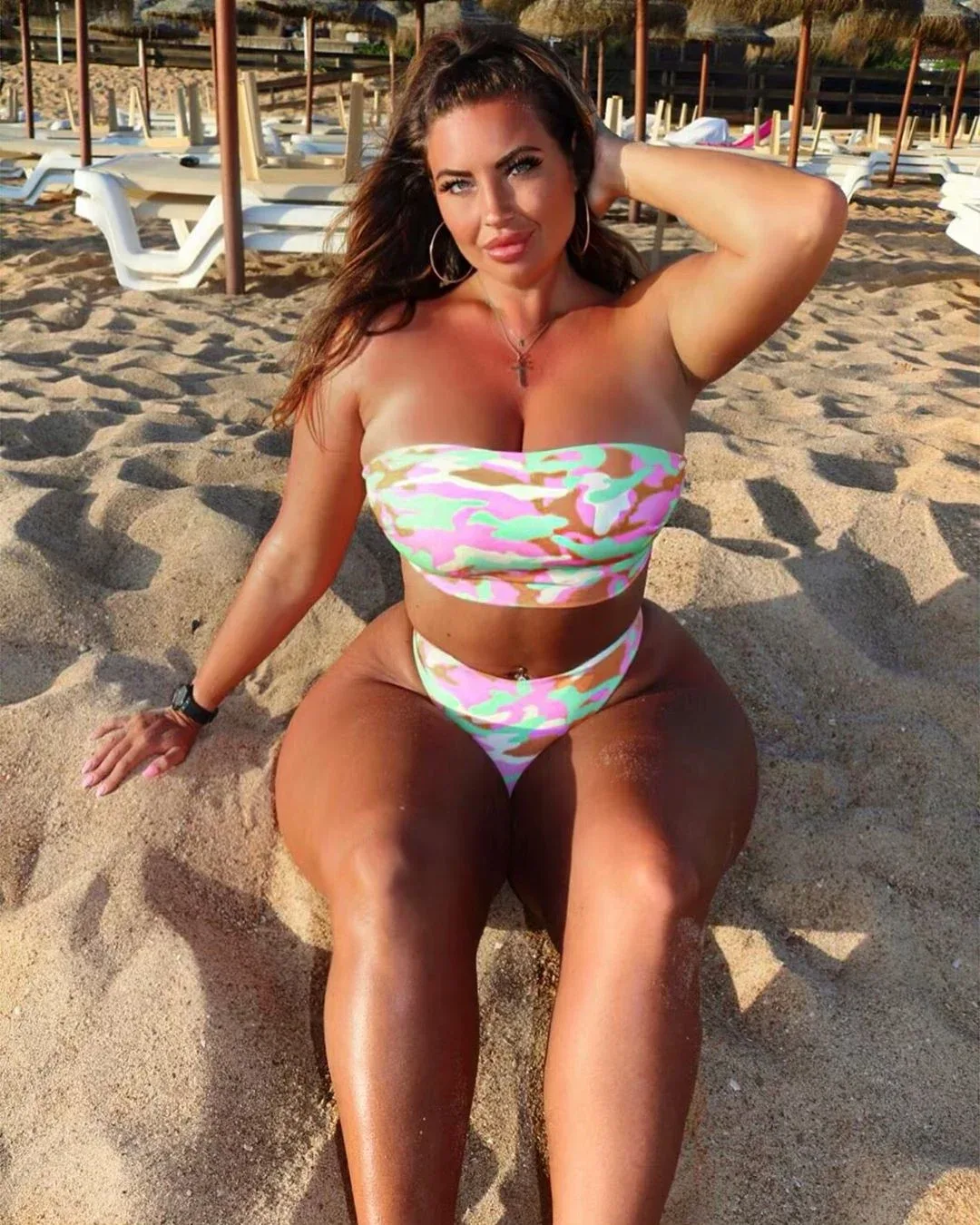 DJ Hannah B photo 7 — British, Blonde
