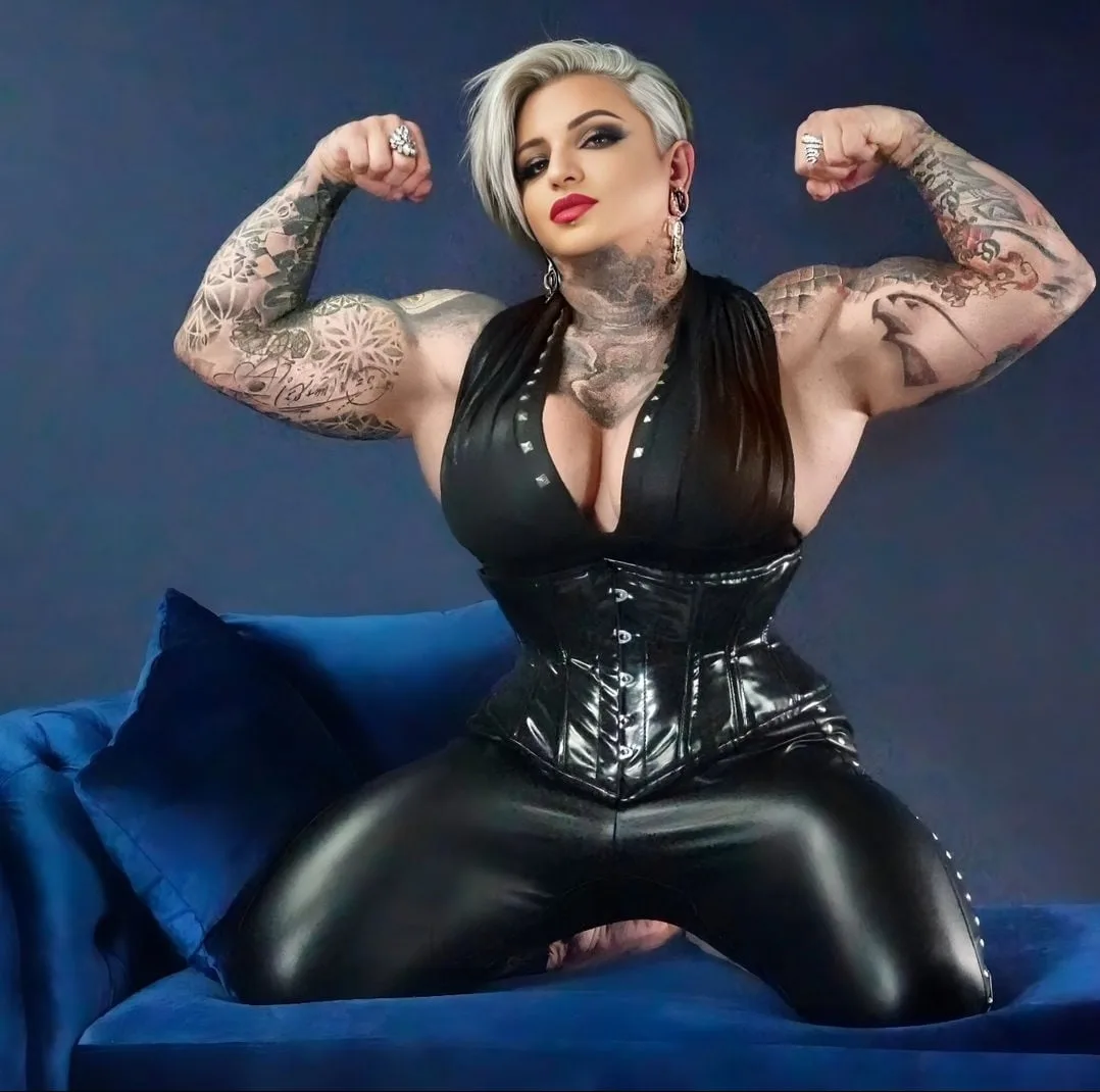 Dominique Danger photo 8 — Black, Muscular