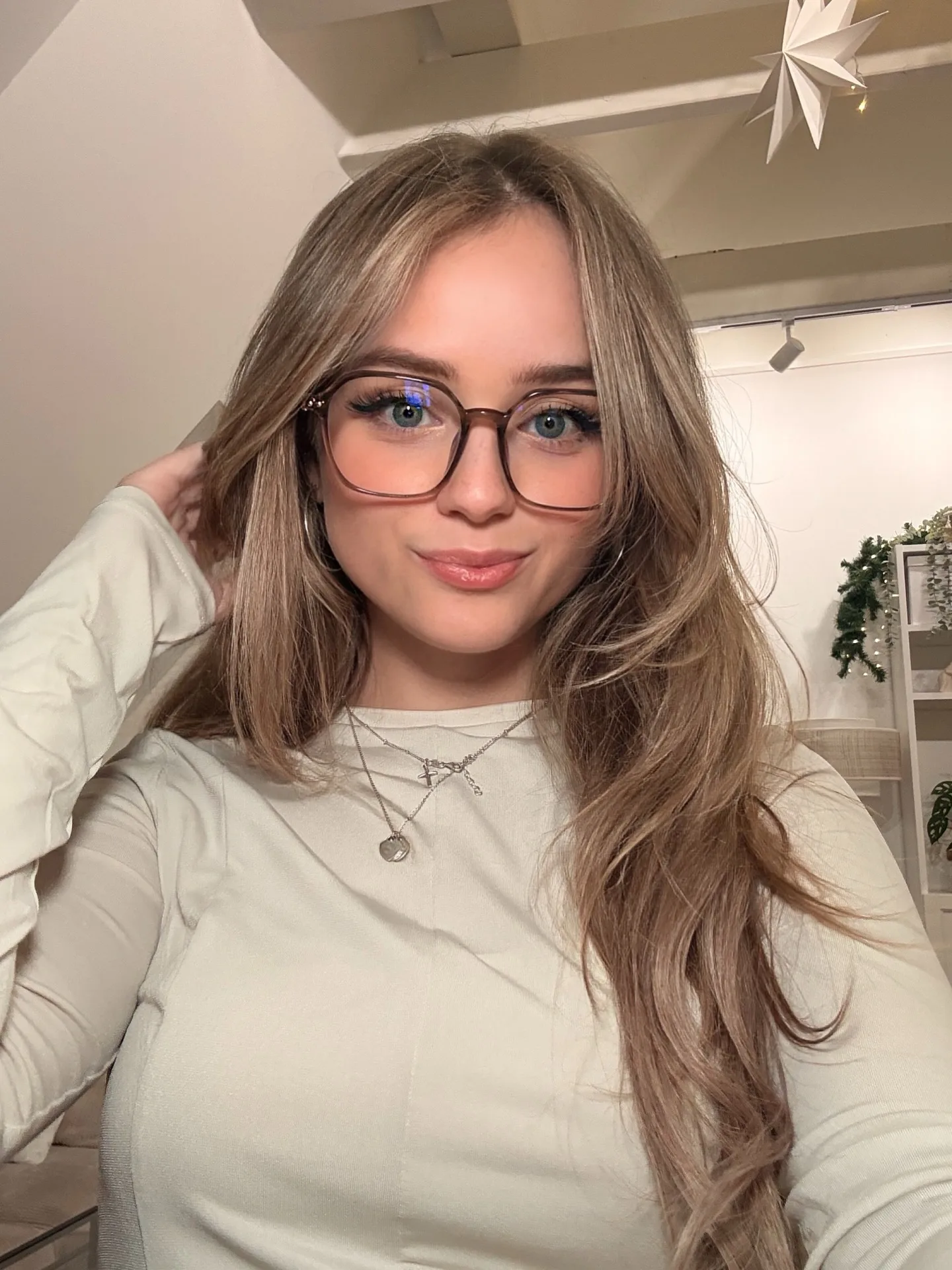 Easyemii photo 10 — Gamer, Influencer, German