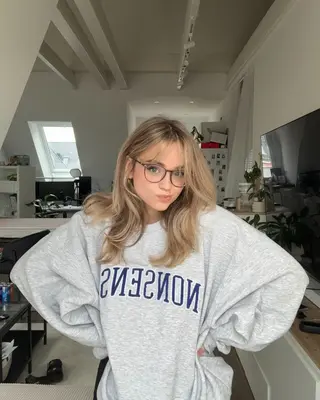 Easyemii photo 4 — Caucasian, Gamer, Influencer