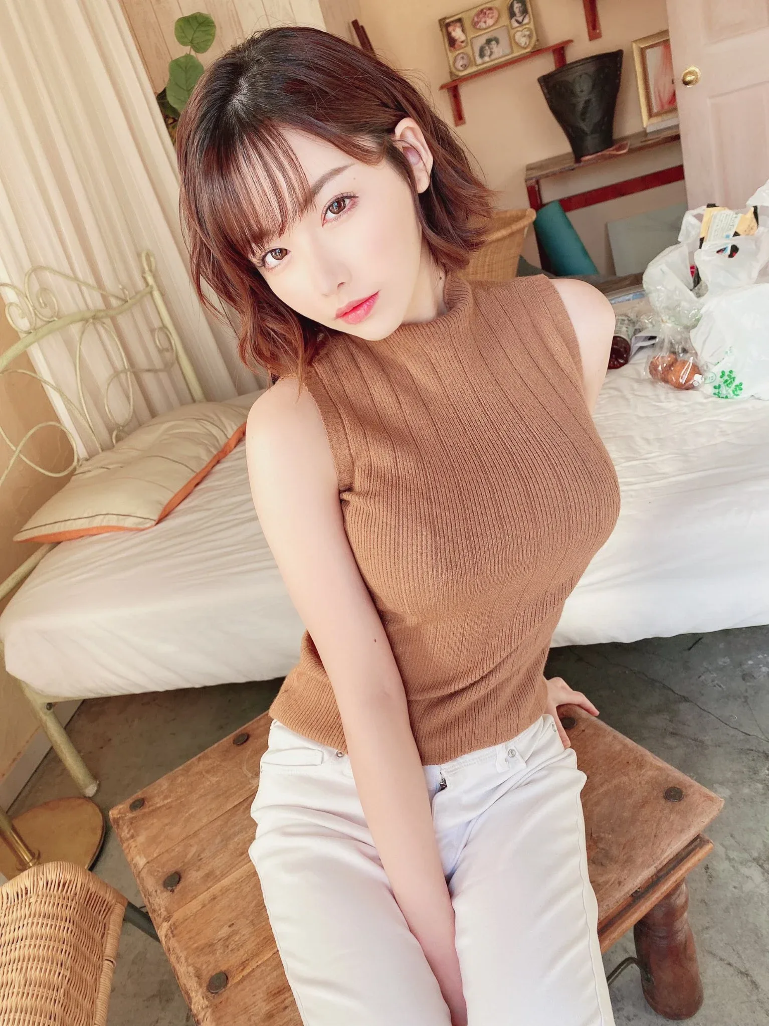 Eimi Fukada photo 1 — Japanese, Black