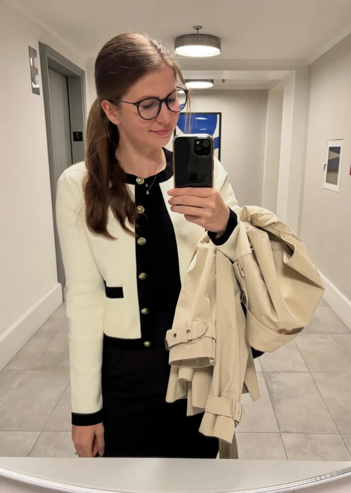 Elena Hilgers photo 6 — German, Brown