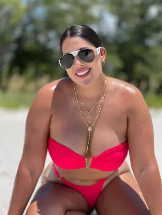 Eliana Ramirez photo 17 — Latin, Content Creator (Non-Adult), Glamour Model