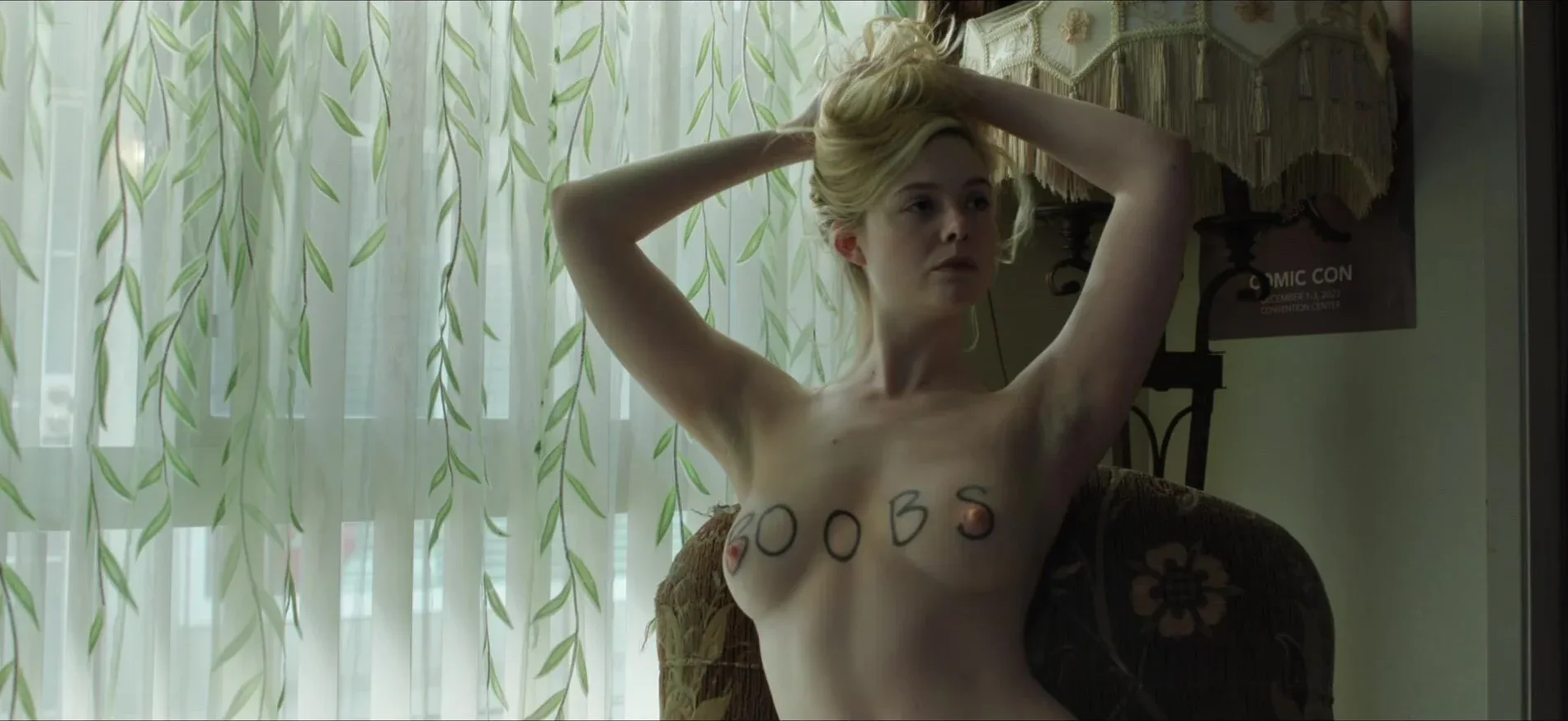 Elle Fanning photo 15 — Slim, Blue