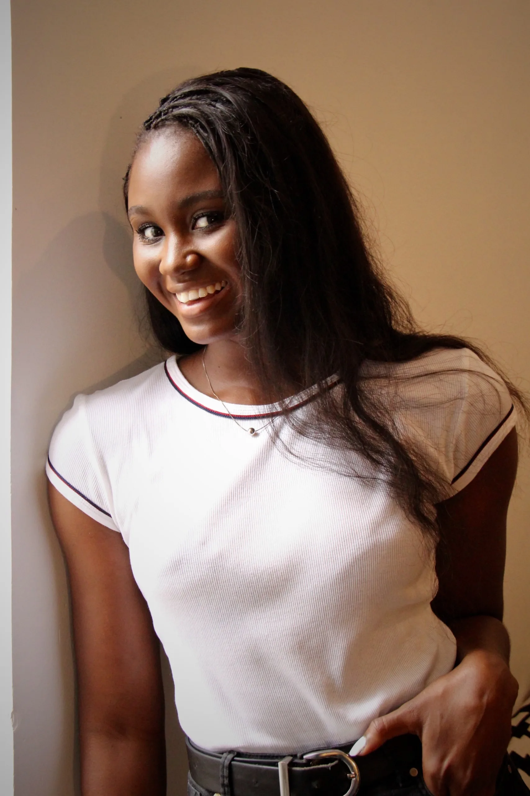Ellen Bendu photo 2 — Black, Average