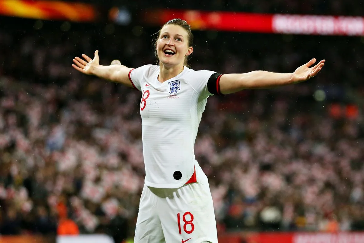 Ellen White photo 11 — Caucasian, Sportswoman: Football Player (former)