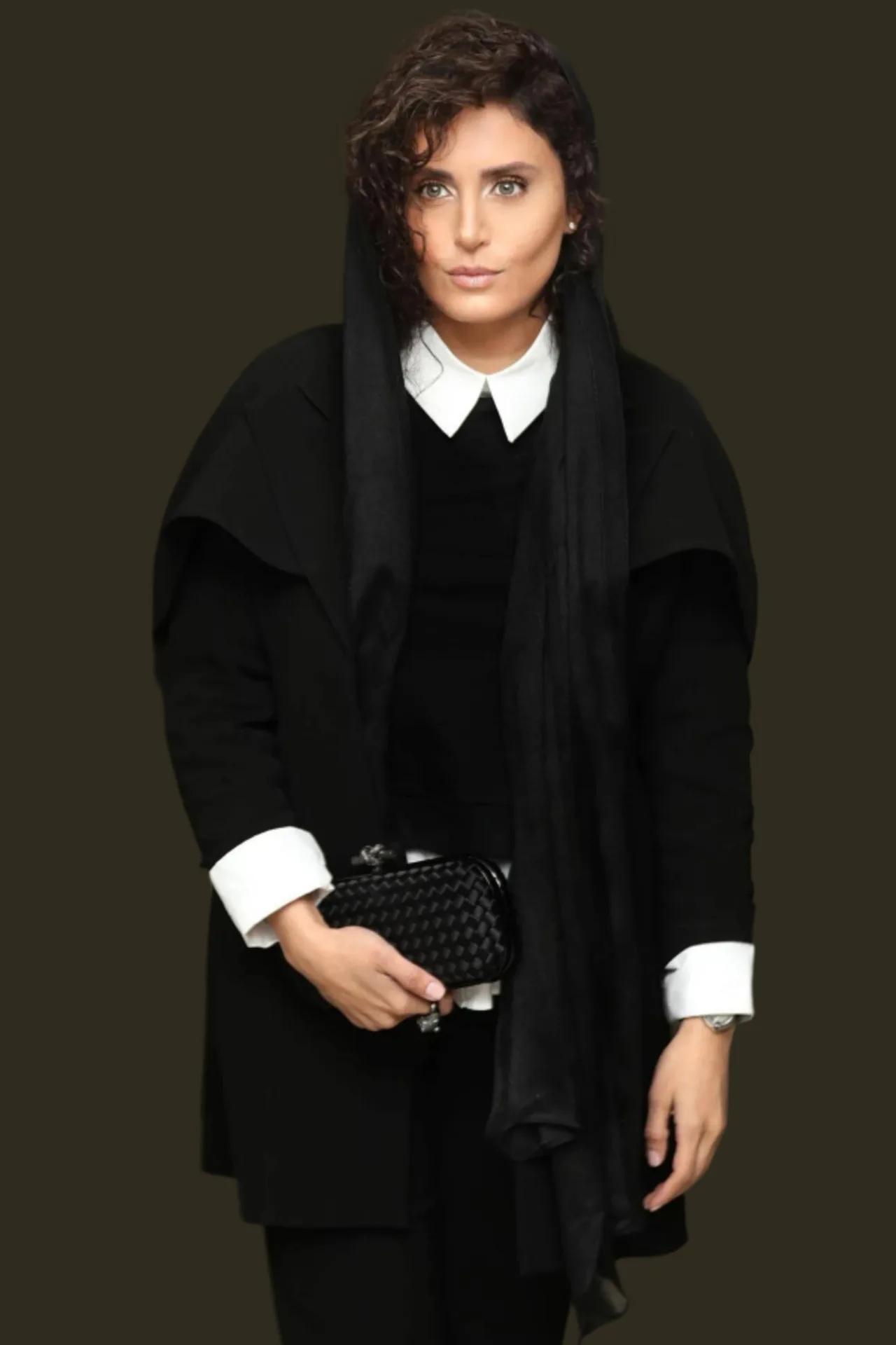 Elnaz Shakerdoost photo 2 — Black, Slim