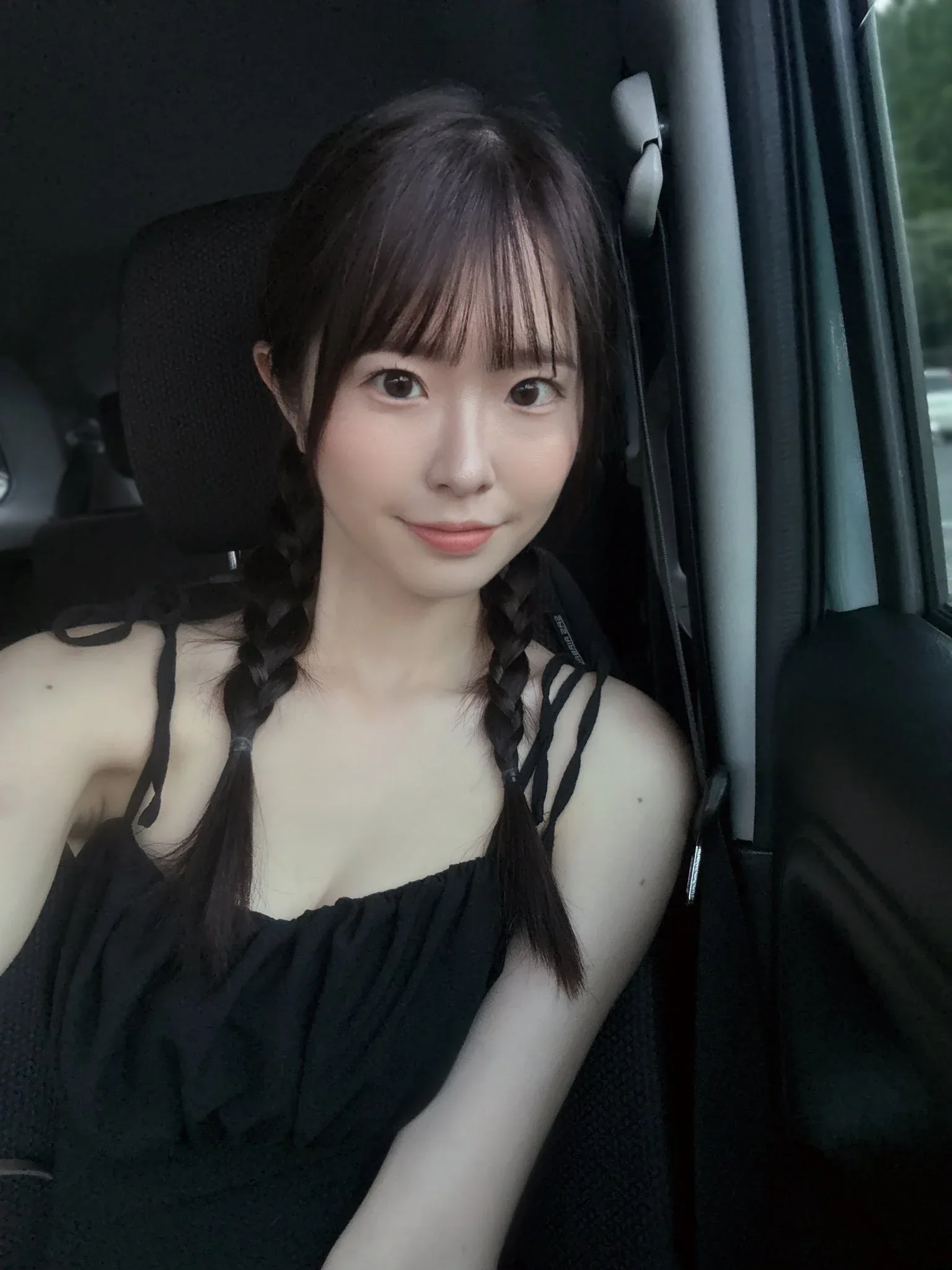 Emika Shirakami photo 5 — Asian, AV Idol, Influencer