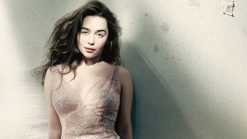 Emilia Clarke photo 4 — Blue, Caucasian