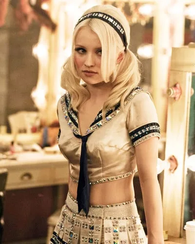 Emily Browning photo 14 — Brown, Slim
