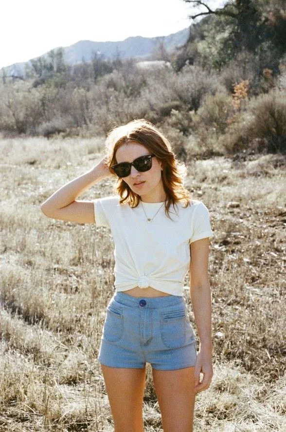 Emily Browning photo 15 — Slim, Green