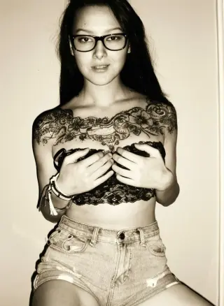 Emily Lu photo 3 — Athletic, Brown