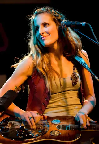 Emily Strayer photo 2 — Caucasian, Musician