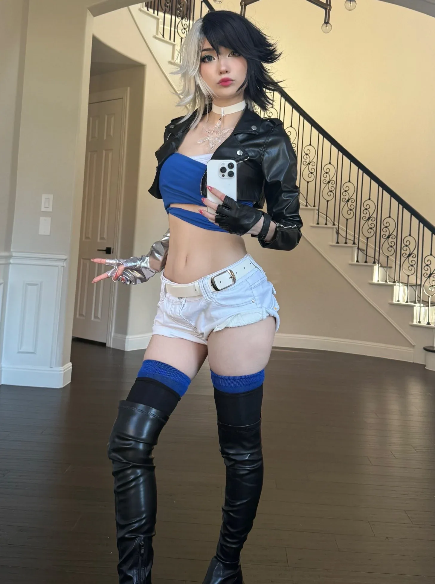 Emiru — Content Creator (Non-Adult), Cosplayer, Gamer, Influencer, TikTok Star, YouTuber, American