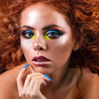 Erika Postnikova photo 7 — Russian, Red