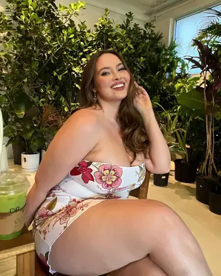 Erin Klay photo 19 — American, Blonde