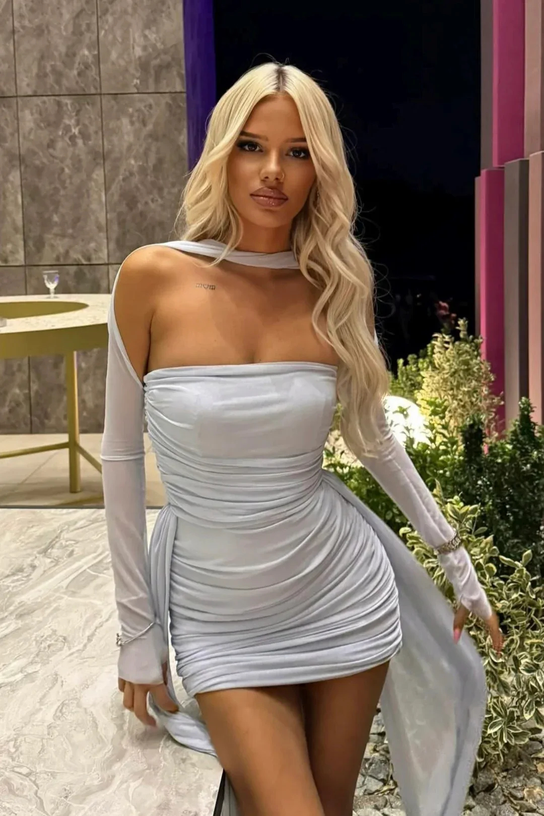 Erna Ahmeti — Influencer, Model, Albanian), (Kosovar