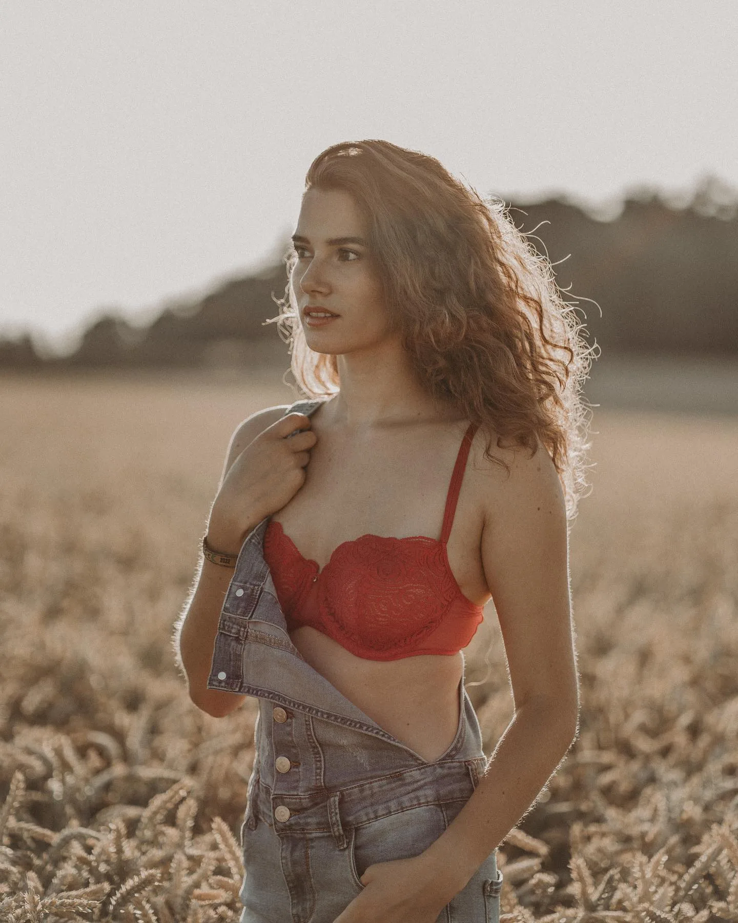 Eva Keil photo 15 — Slim, Brown