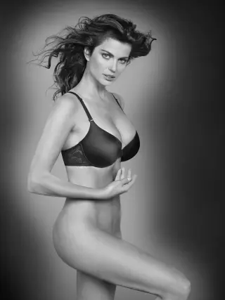 Fabiana Tambosi photo 20 — Brown, Slim