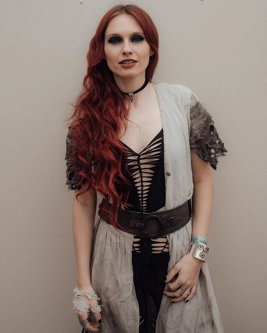 Fabienne Erni — Artist, Musician, Swiss