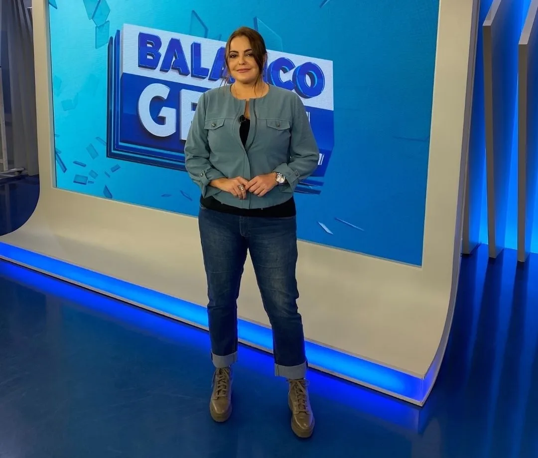 Fabiola Reipert photo 10 — Journalist, Brazilian
