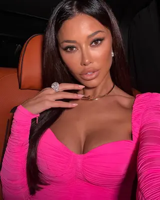 Fatima Batchaeva photo 5 — Mixed-race (primarily Middle Eastern), Blogger, Digital Creator, Glamour Model
