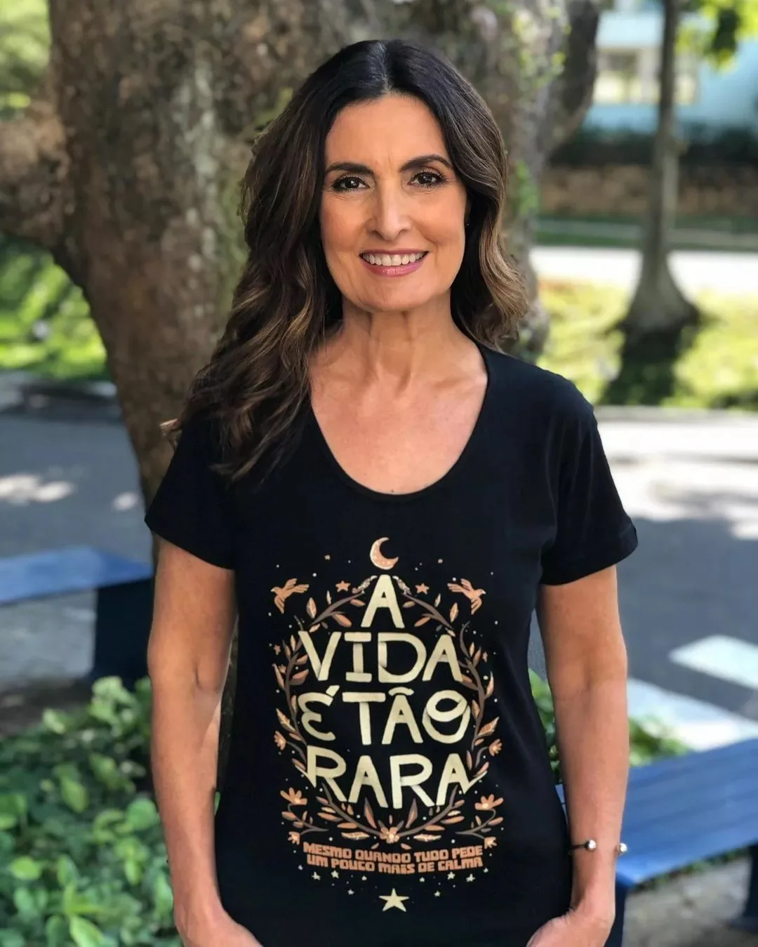 Fatima Bernardes photo 14 — Brown, Slim