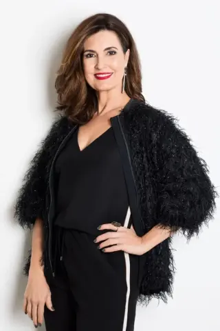 Fatima Bernardes photo 4 — Brown, Latin