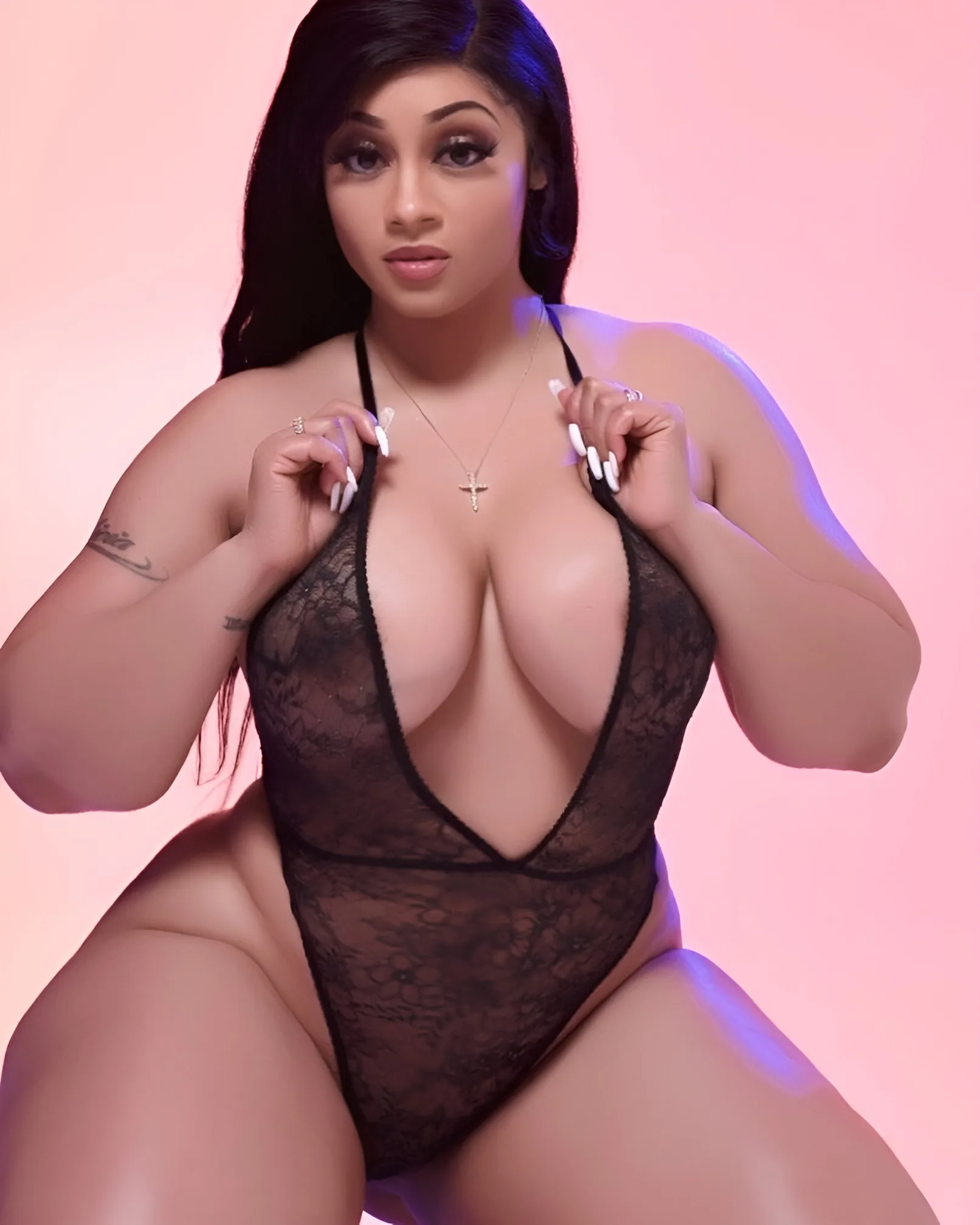 Felicia Cook photo 10 — Brown, Black