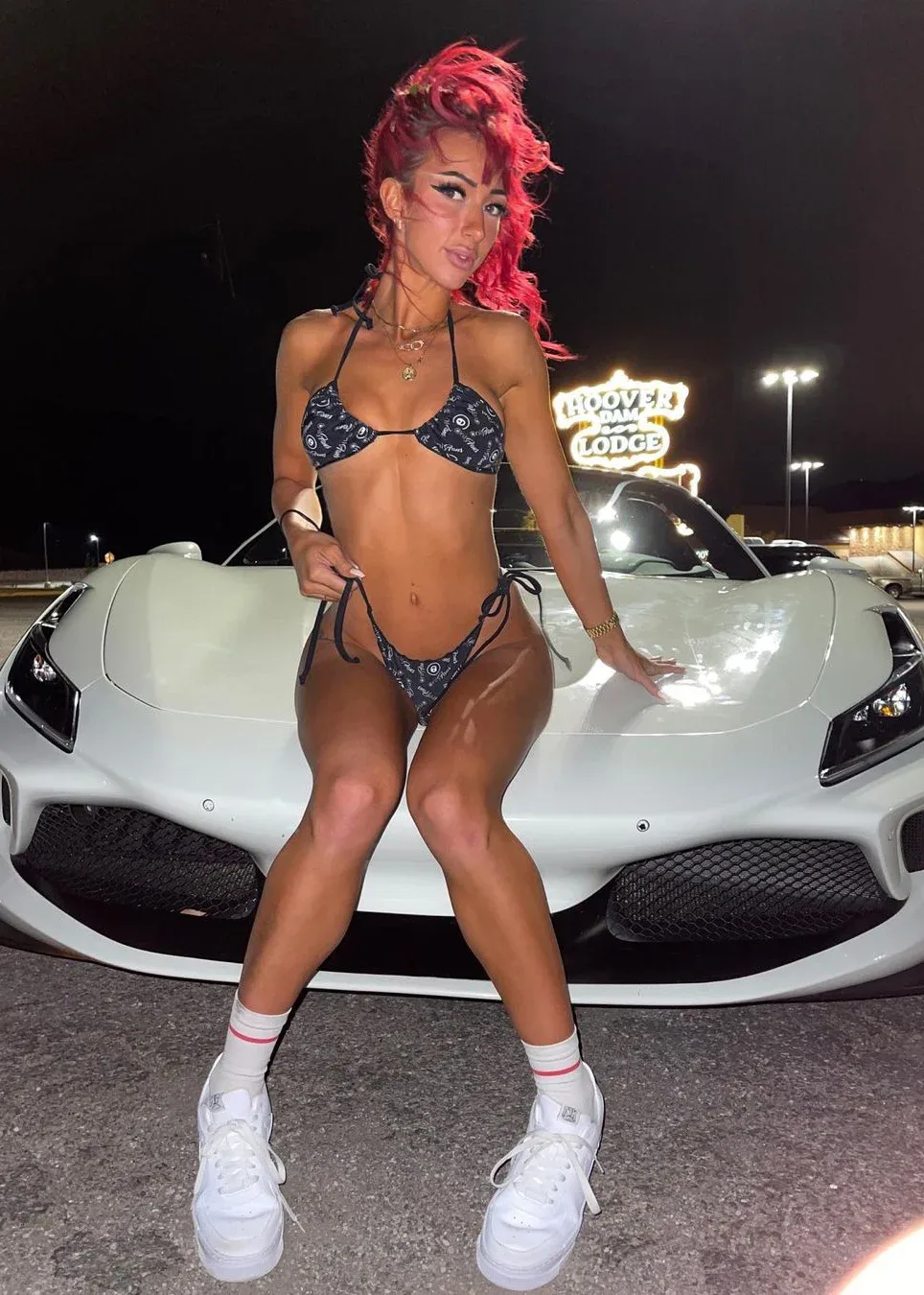 Fitness Nala photo 13 — American, Black