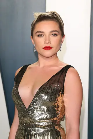 Florence Pugh photo 4 — Green, Caucasian