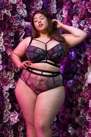 Gabi Gregg photo 16 — Plus Size Model, American