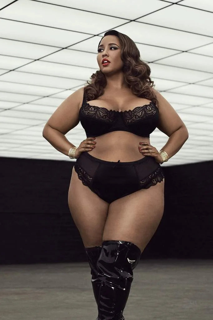 Gabi Gregg photo 5 — American, BBW