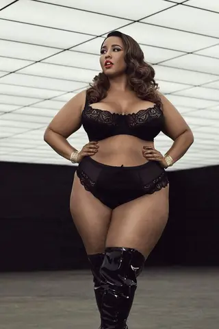 Gabi Gregg photo 5 — American, BBW