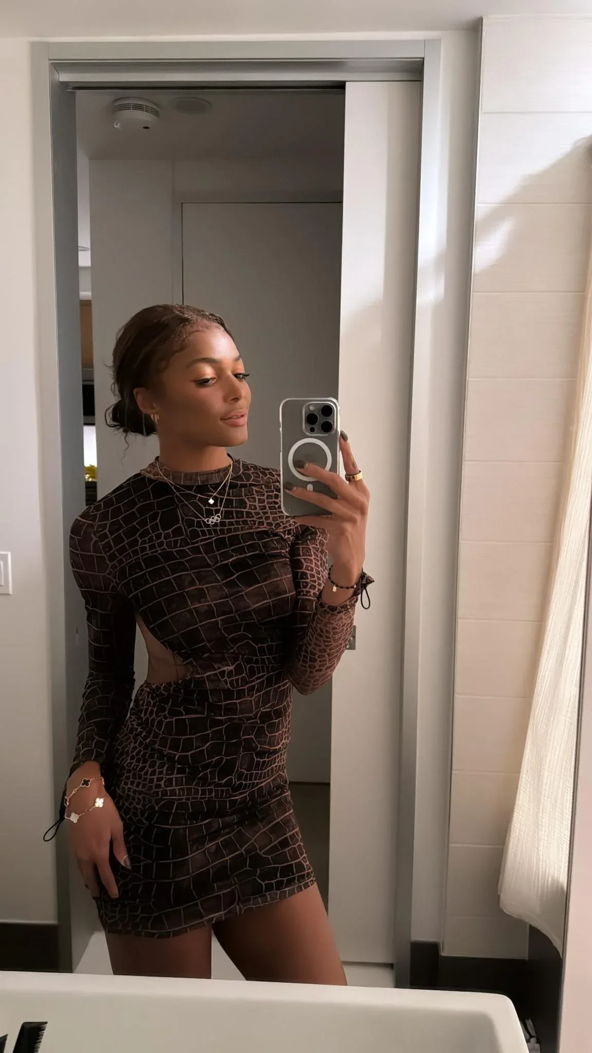 Gabrielle Thomas photo 13 — American, Black
