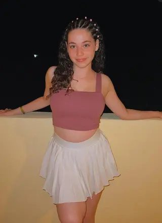 Gali Golan photo 1 — Israeli, Brown
