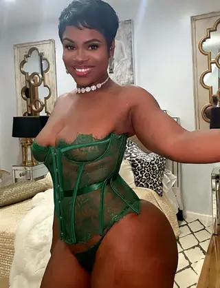 Gigi Empress photo 4 — Influencer, Plus Size Model, Haitian