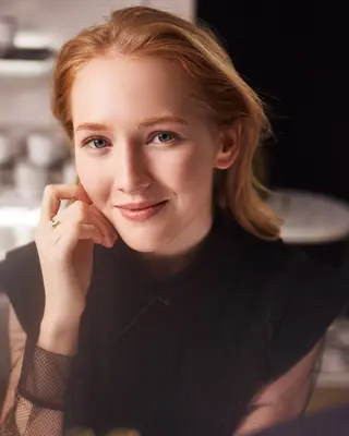 Gina Stiebitz photo 5 — Caucasian, Actress
